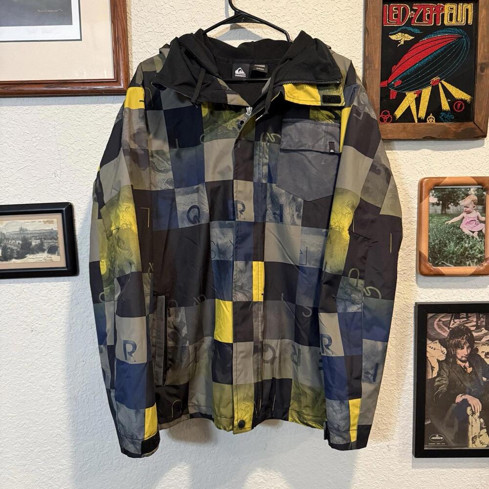 Quiksilver Tech 10K Dry Flight Ski Snowboard Waterproof Jacket Size Small